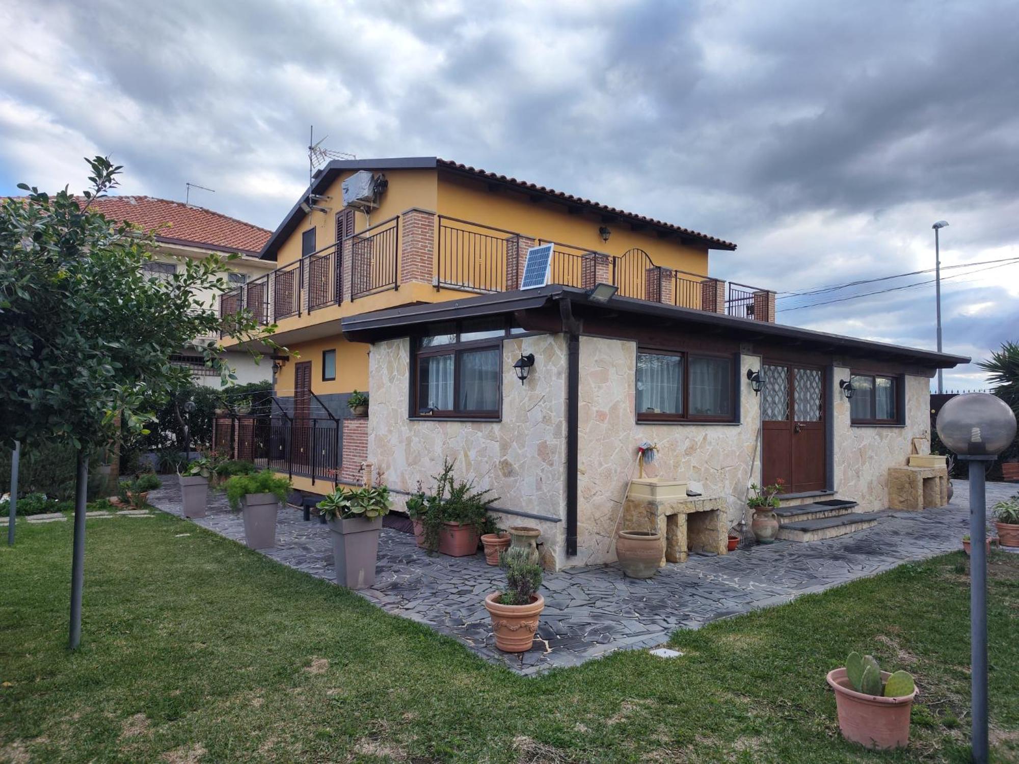 A Casa Dello Zio Villa Catania Bagian luar foto